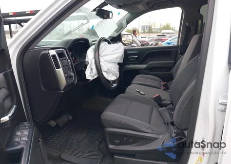 2018 Chevrolet Silverado 1500 1Lt from USA, damaged, VIN 3GCPCRECXJG435974